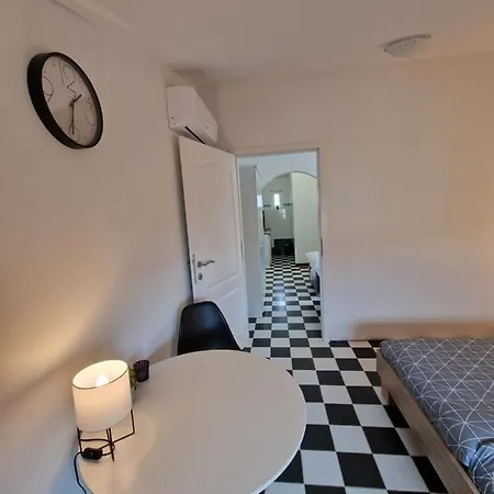 Apartmani Carla Medulin Exterior foto